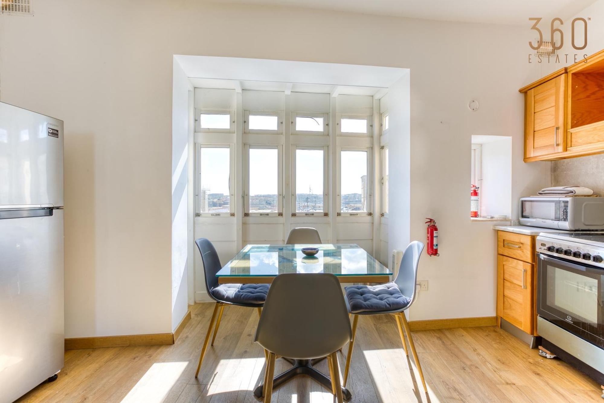 Charming Home With Sea Views & Maltese Balcony By 360 Estates Valletta Eksteriør bilde
